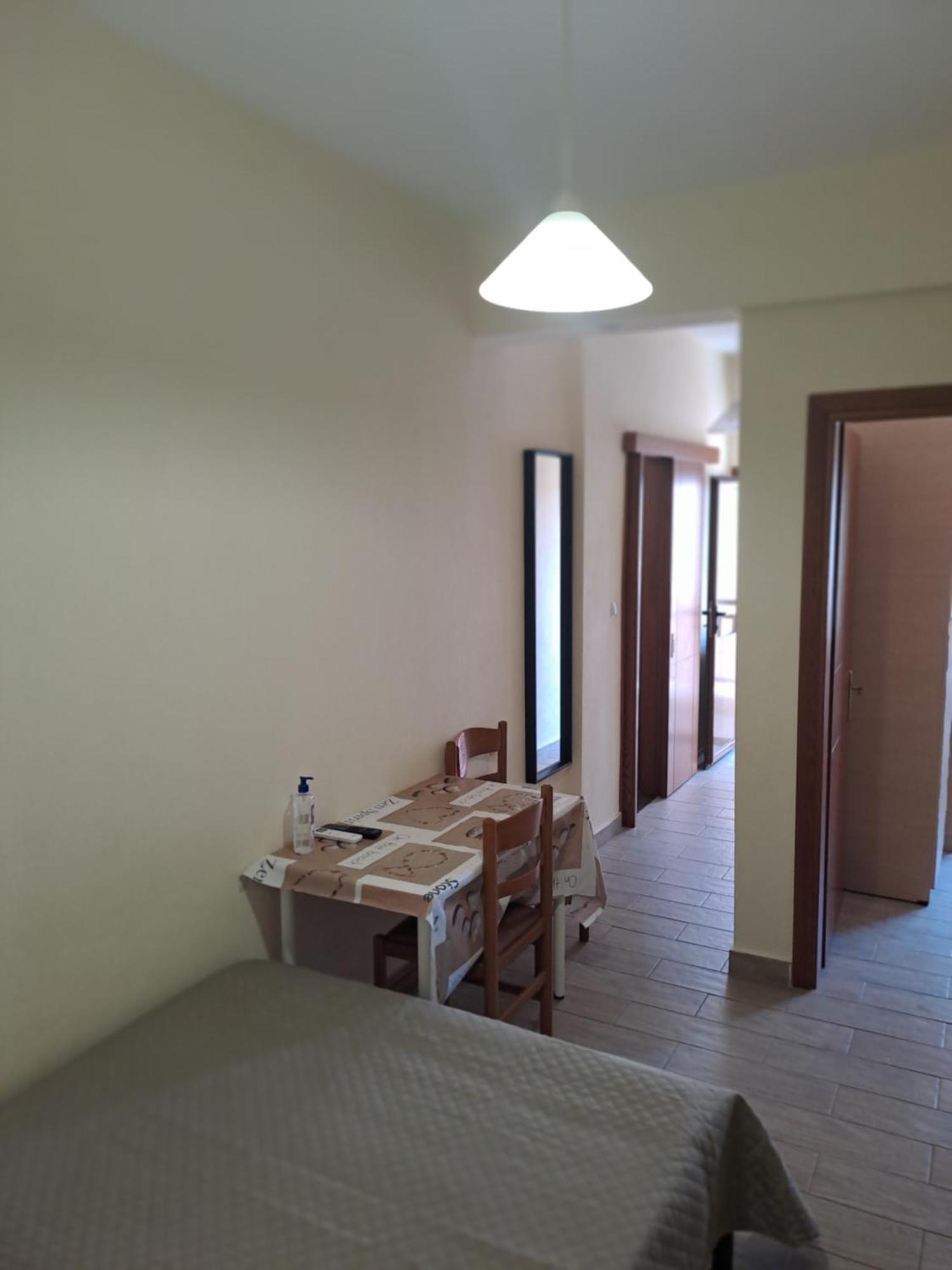 Diolkos 2 Apartment Nea Roda Room photo